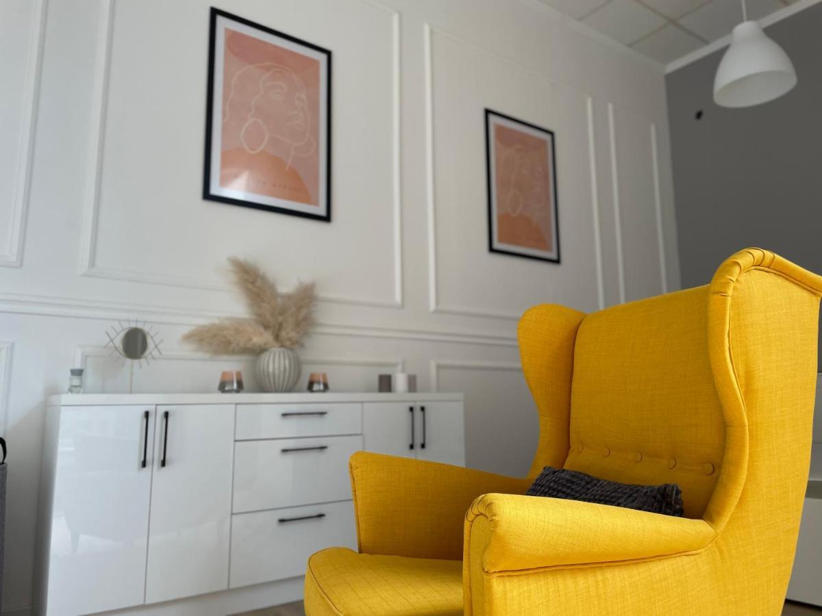 Apartments Tema Сомбор Екстер'єр фото
