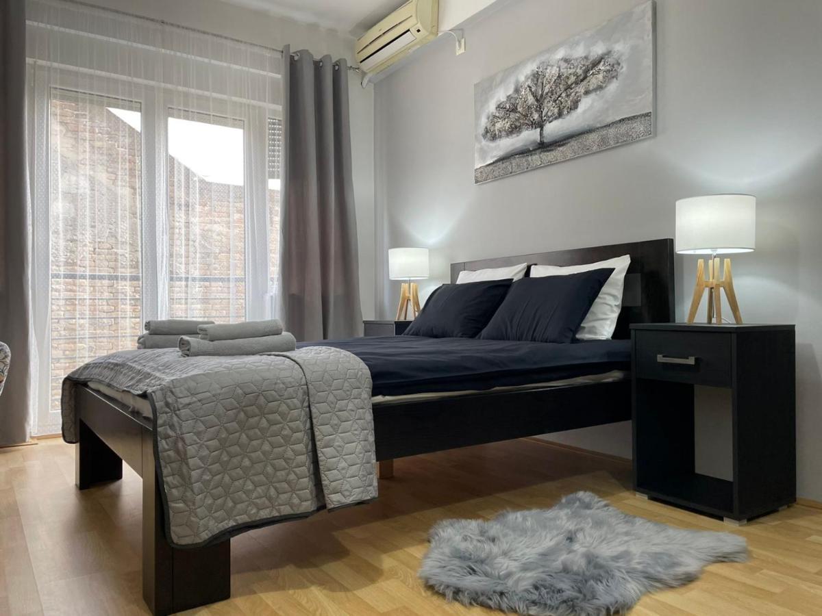 Apartments Tema Сомбор Екстер'єр фото